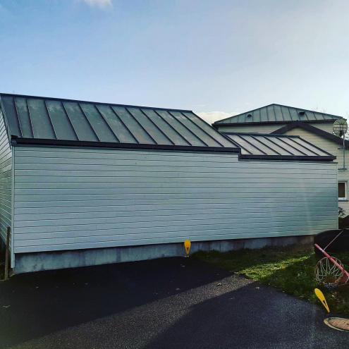 Pose d'une couverture à Pont-l'Abbé