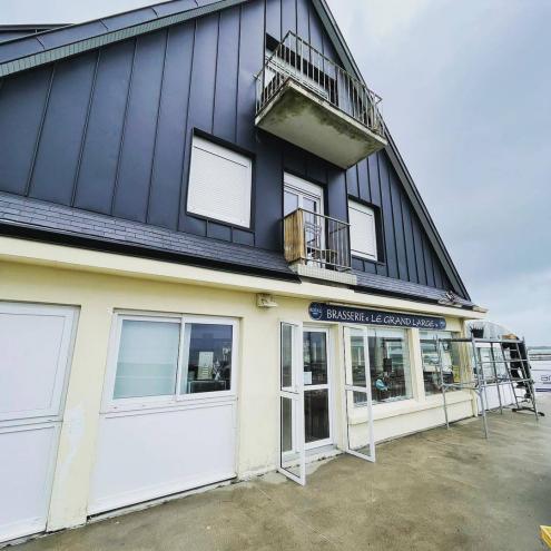 Réfection d'une toiture en ardoises naturelles et bardage en aluminium