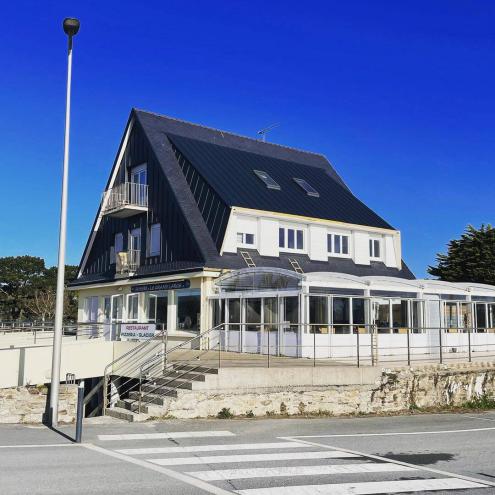 Réfection d'une toiture en ardoises naturelles et bardage en aluminium