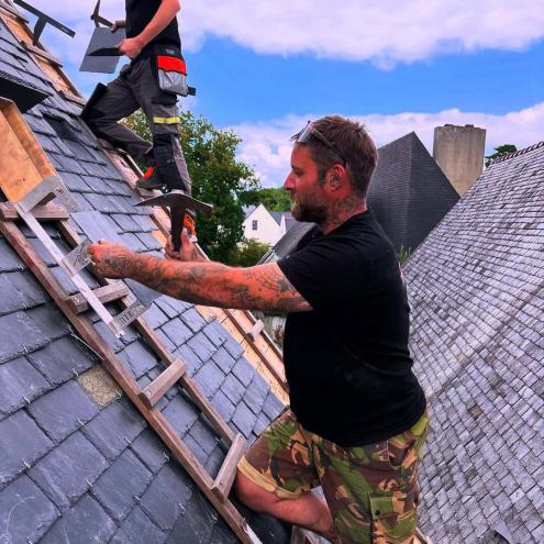 Pose d'une nouvelle toiture à Pont-l'Abbé (29120)